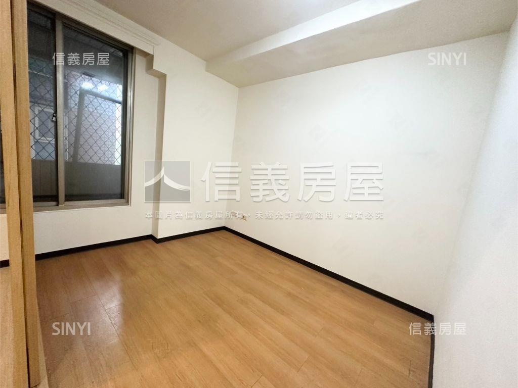 三圓羅馬溫馨三房房屋室內格局與周邊環境