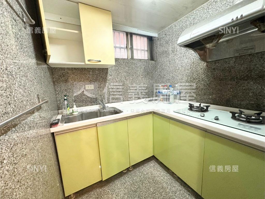 三圓羅馬溫馨三房房屋室內格局與周邊環境