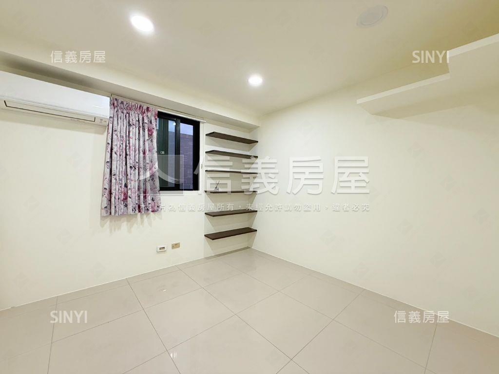 竹圍站前尊龍河景四房房屋室內格局與周邊環境