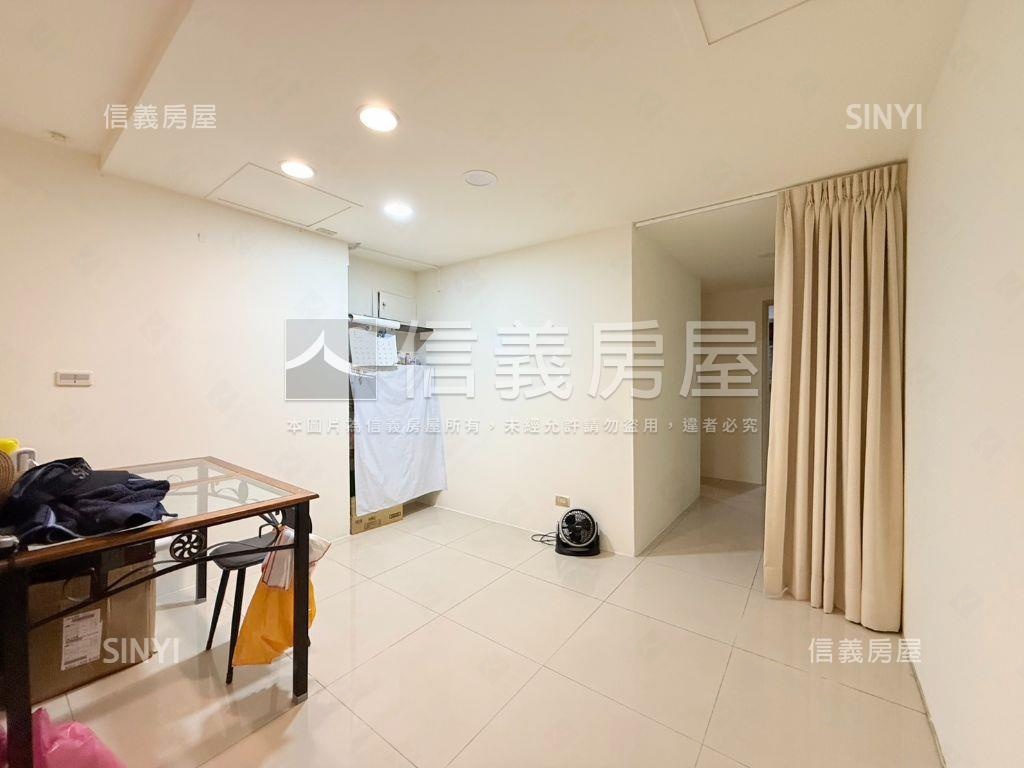 竹圍站前尊龍河景四房房屋室內格局與周邊環境