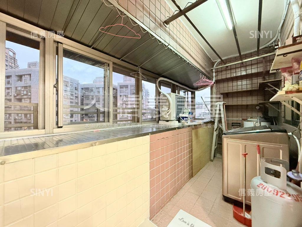 竹圍站前尊龍河景四房房屋室內格局與周邊環境