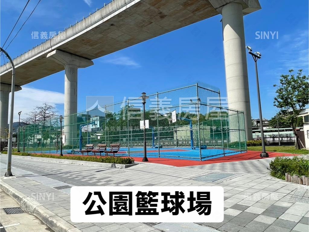近捷運店面寬７Ｍ價可談房屋室內格局與周邊環境