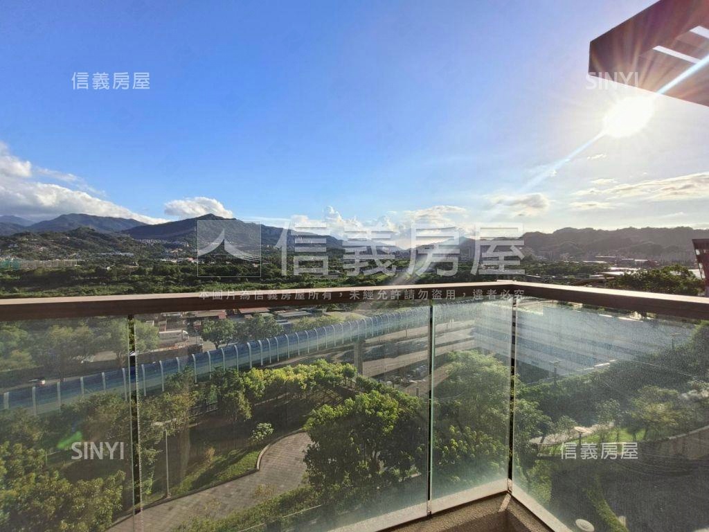 美河市景觀優質４房車位房屋室內格局與周邊環境
