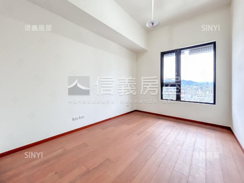璞真永吉峰層豪景房屋室內格局與周邊環境
