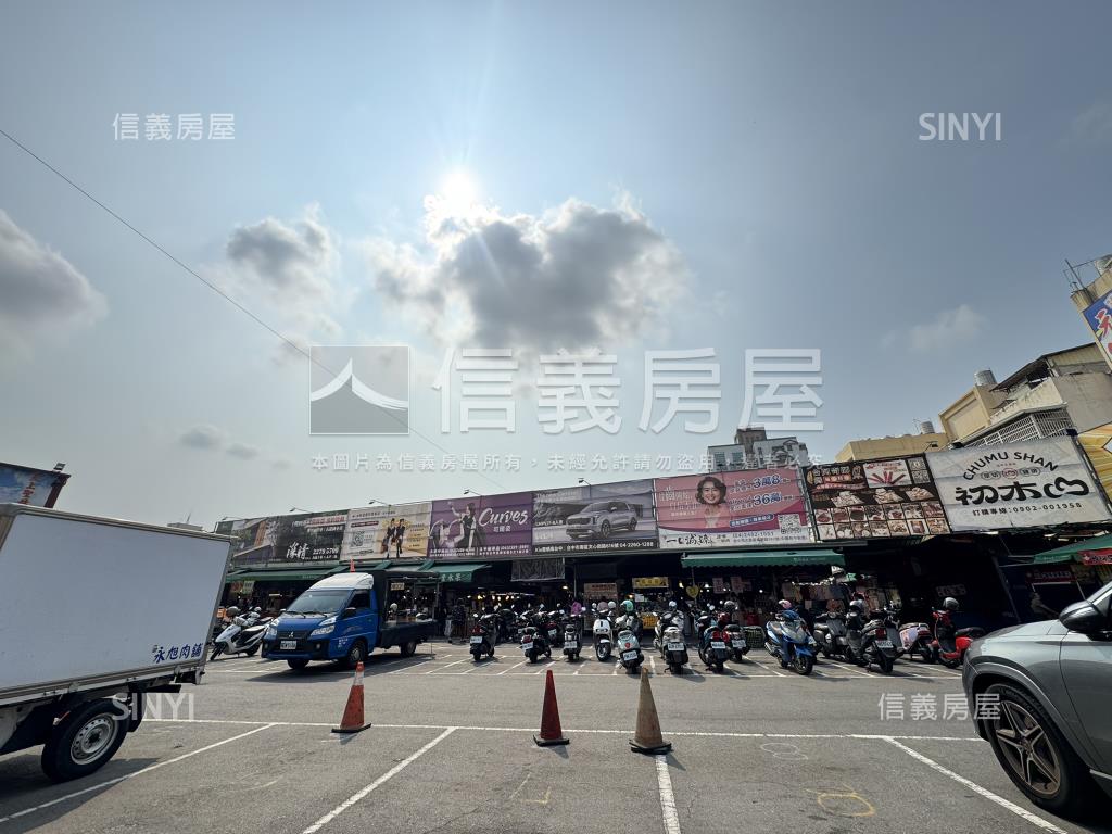 中興東榮路交叉口旁金店面房屋室內格局與周邊環境