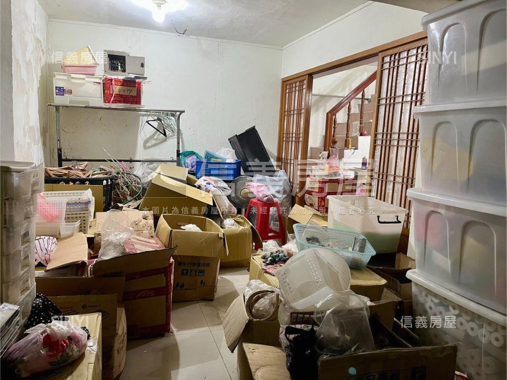 錦秀大面寬店面房屋室內格局與周邊環境