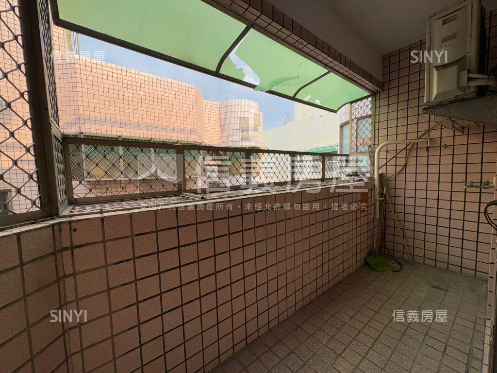 近市醫三房平車房屋室內格局與周邊環境