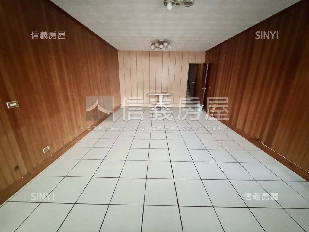 新豐臨路透天房屋室內格局與周邊環境