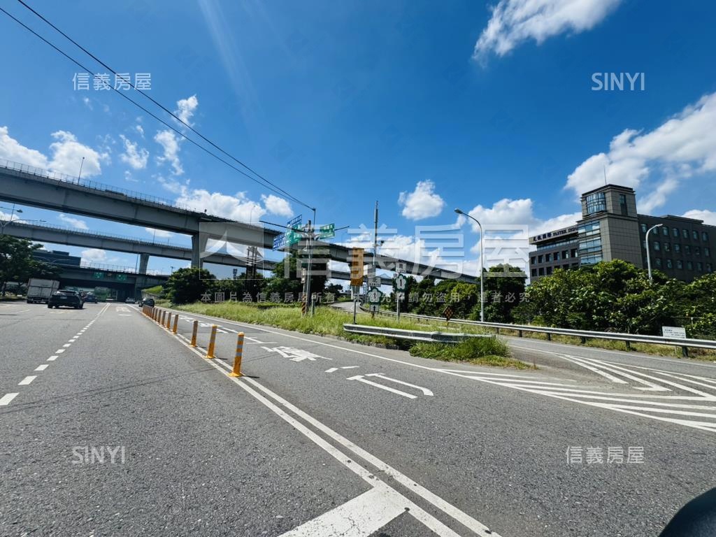 經國重劃區竹城旭川兩房房屋室內格局與周邊環境