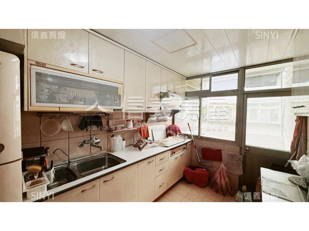 近靜心小學公寓兩房房屋室內格局與周邊環境