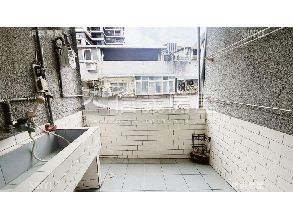 近靜心小學公寓兩房房屋室內格局與周邊環境