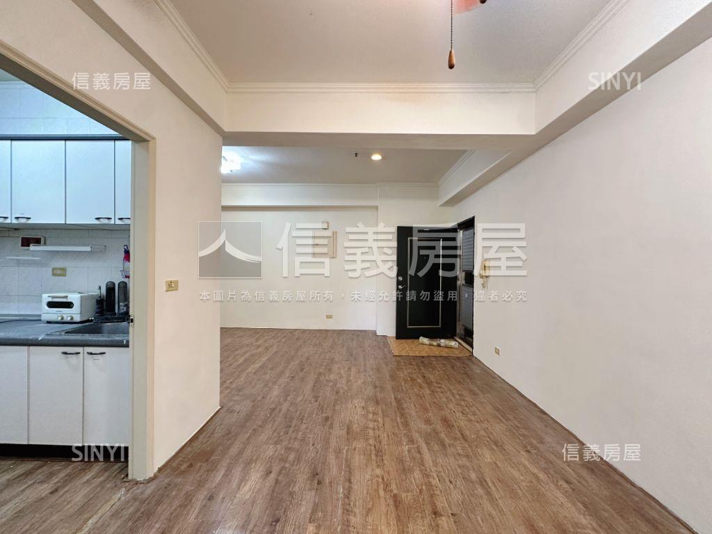典藏春福聯合國有車位房屋室內格局與周邊環境