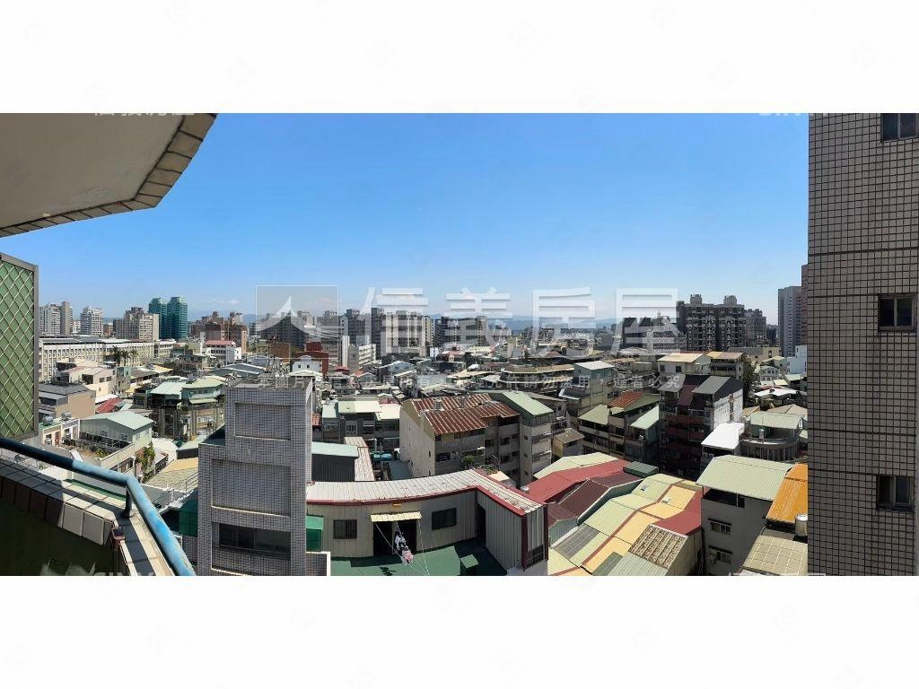梅川東路中港新歡次頂樓房屋室內格局與周邊環境