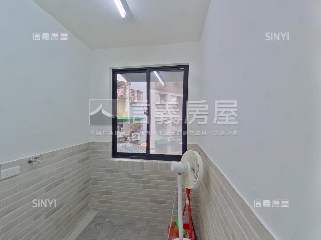 溫馨南國精品雅築房屋室內格局與周邊環境