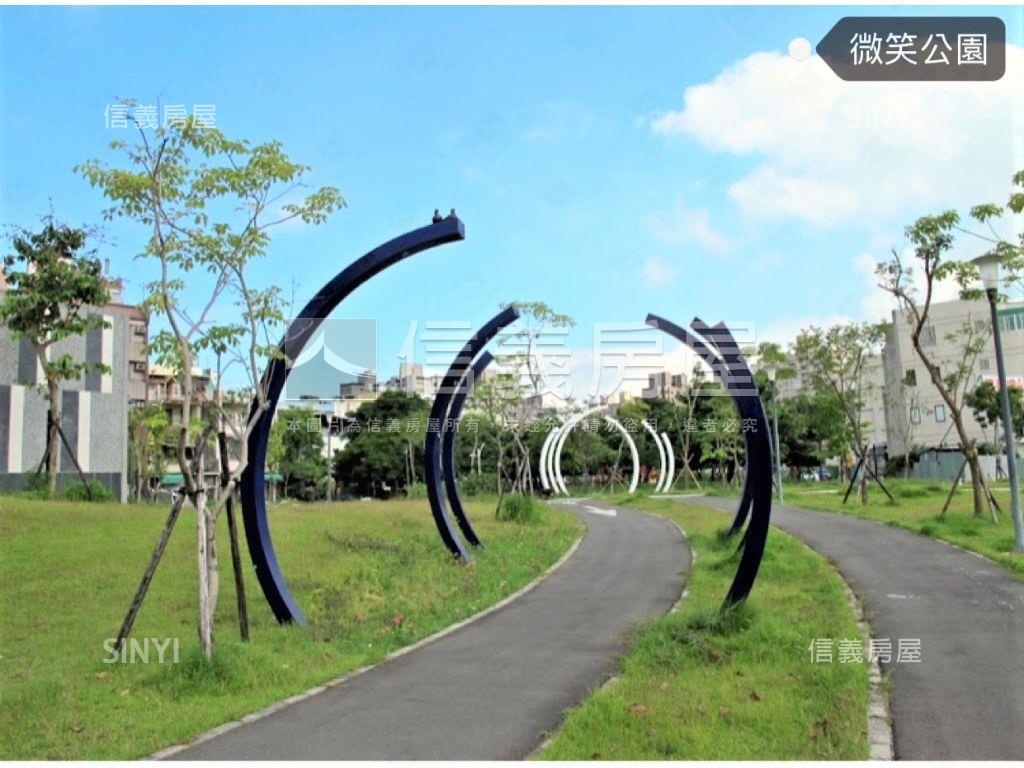 左營國中三房一室帶車位房屋室內格局與周邊環境