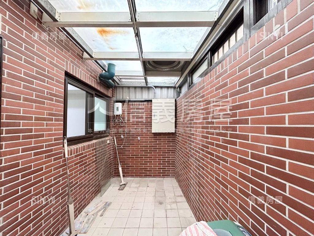 達龍文采街電梯住店房屋室內格局與周邊環境