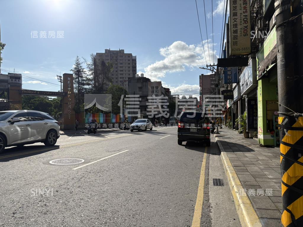 南山獨棟典雅三樓房屋室內格局與周邊環境