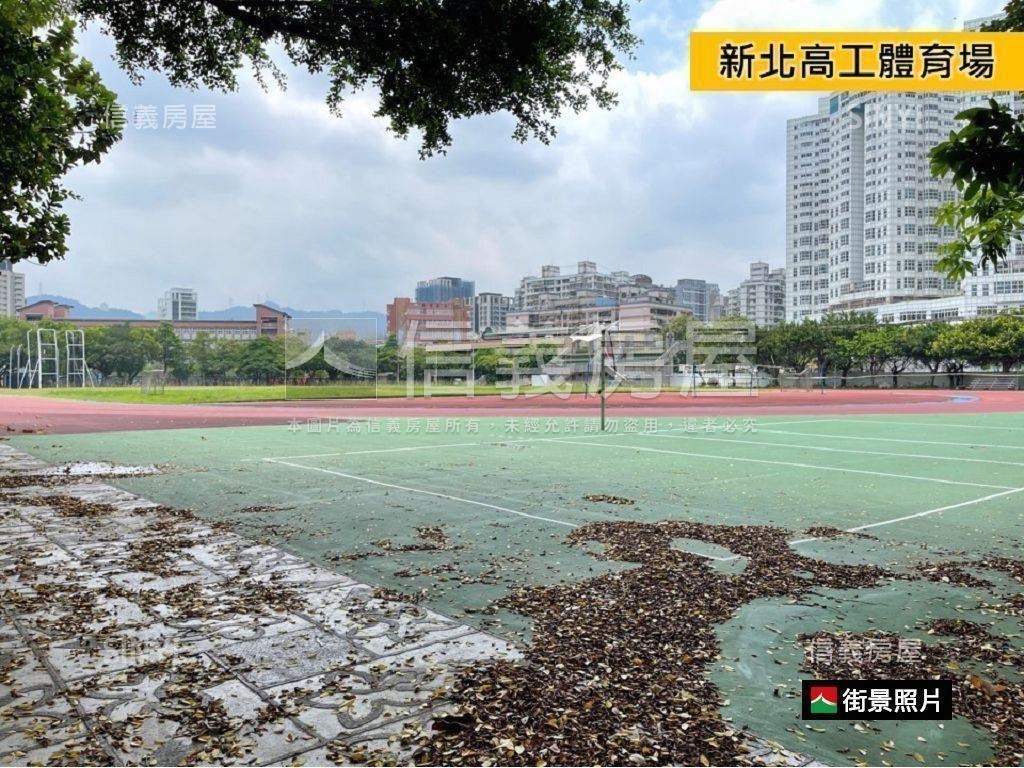 彩玉面公園無遮蔽露臺戶房屋室內格局與周邊環境