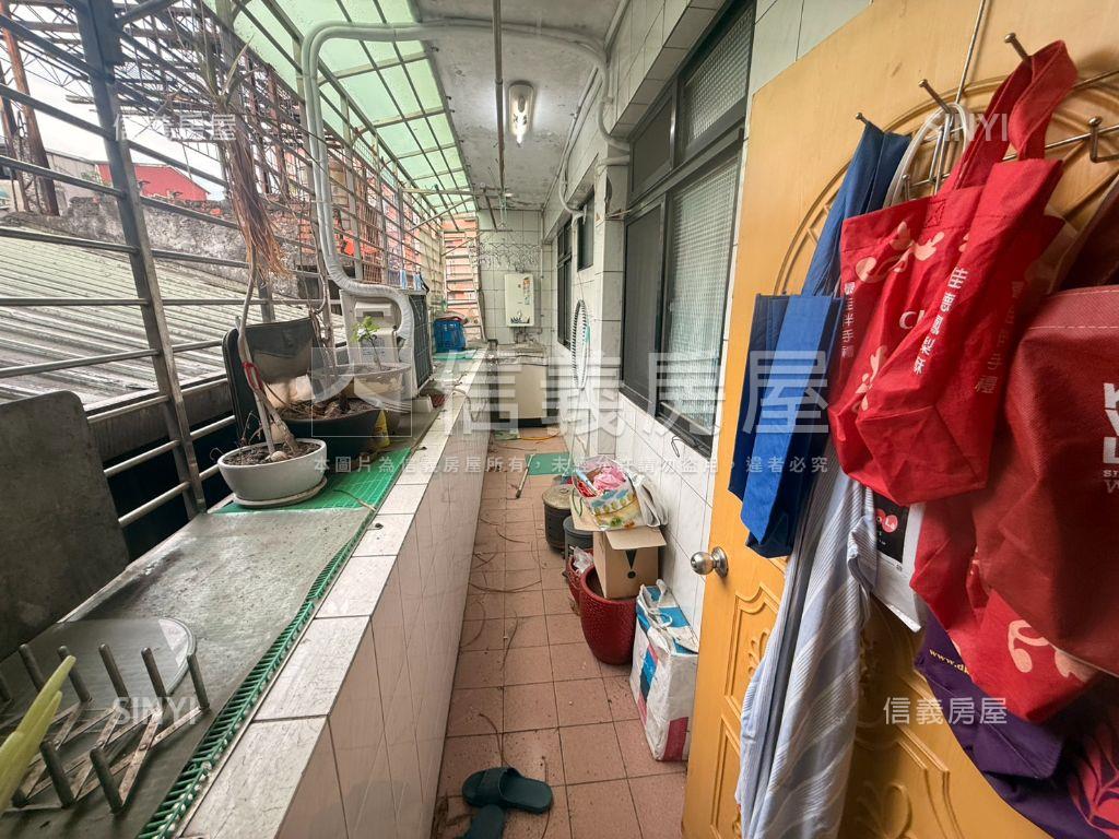 近國中小優質三樓美寓房屋室內格局與周邊環境