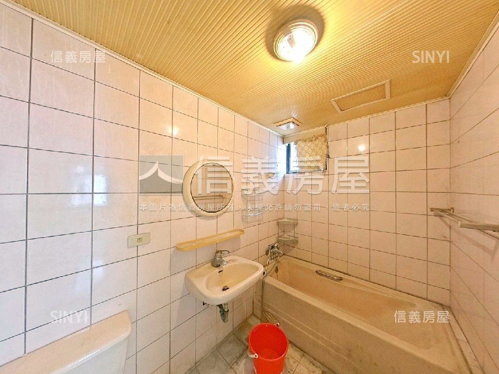 建安街邊間大空間大三房房屋室內格局與周邊環境
