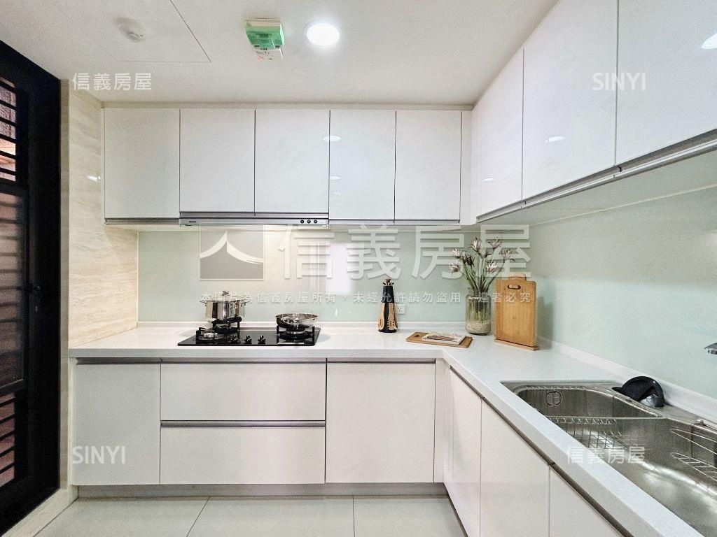 時光織錦朝南精裝戶房屋室內格局與周邊環境