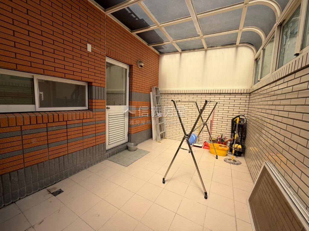 稀有釋出｜整新四房美透天房屋室內格局與周邊環境