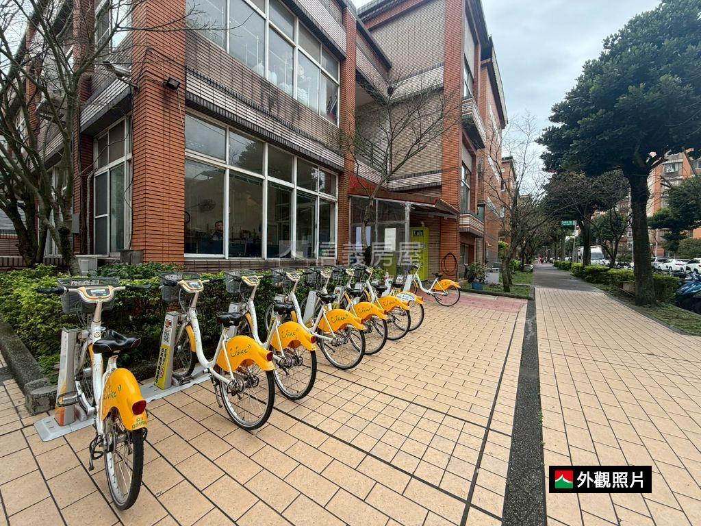 稀有釋出｜整新四房美透天房屋室內格局與周邊環境