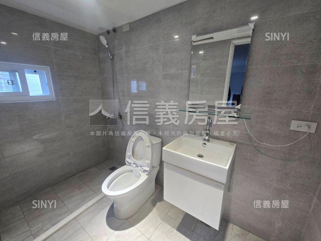 海山捷運。精裝邊間公寓房屋室內格局與周邊環境