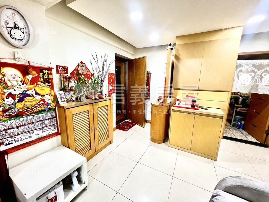 保固大樓後棟稀有兩房房屋室內格局與周邊環境