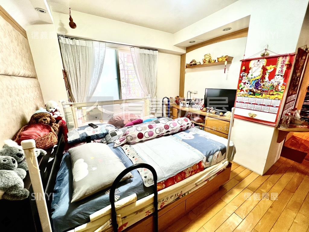 保固大樓後棟稀有兩房房屋室內格局與周邊環境