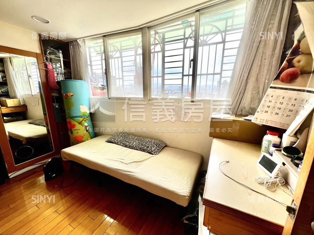 保固大樓後棟稀有兩房房屋室內格局與周邊環境
