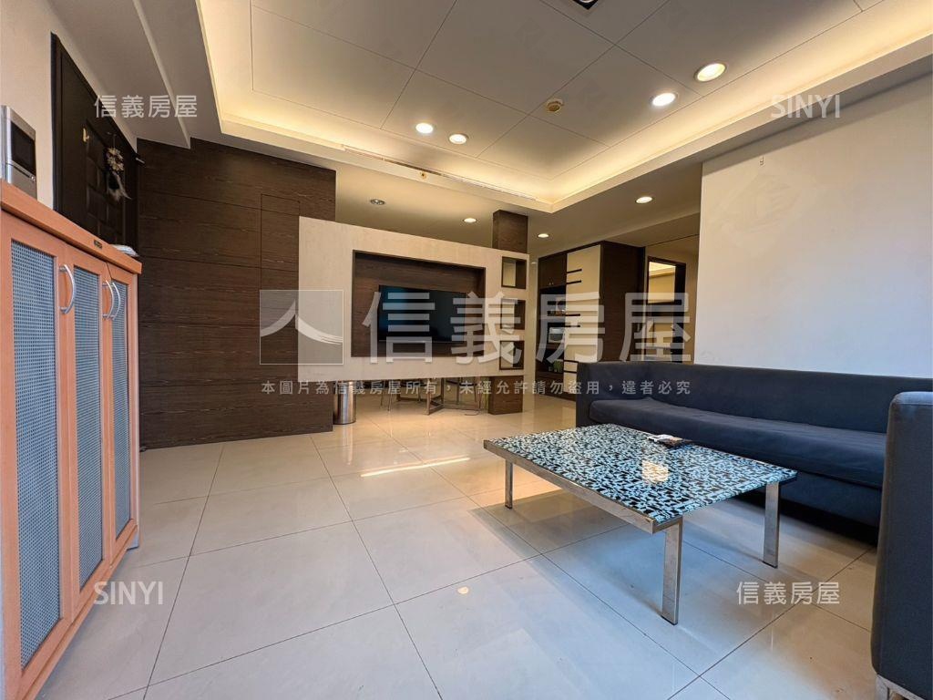 稀有雙併米蘭尊邸近捷運站房屋室內格局與周邊環境