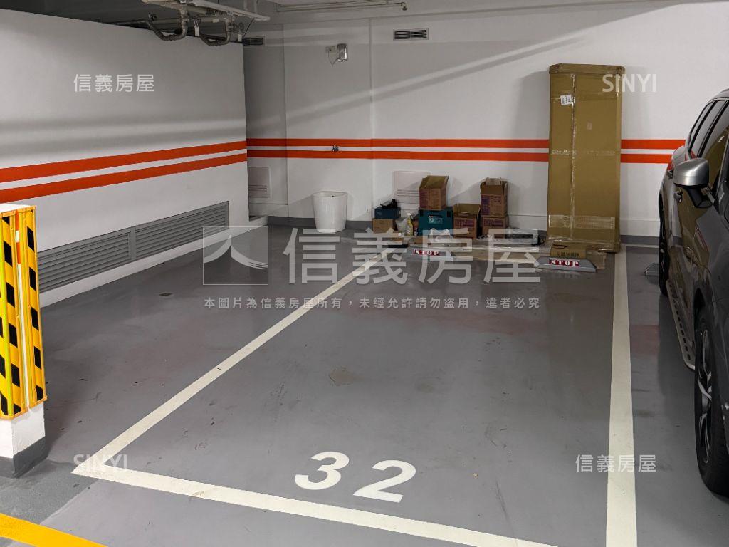 愛上海樂稀有釋出兩房平車房屋室內格局與周邊環境