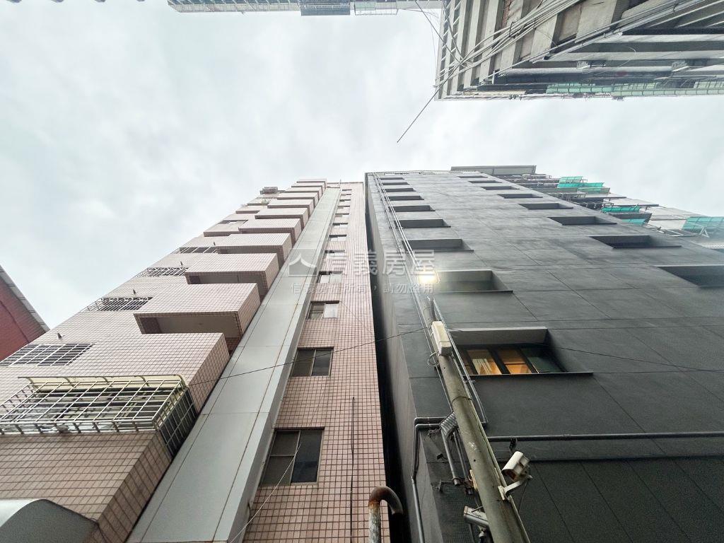 近雄中採光美套房房屋室內格局與周邊環境