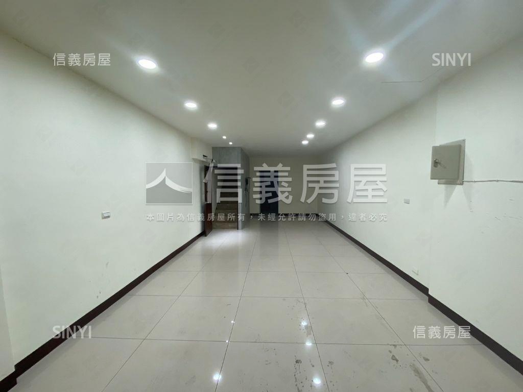 楓樹腳公園整新美透天房屋室內格局與周邊環境