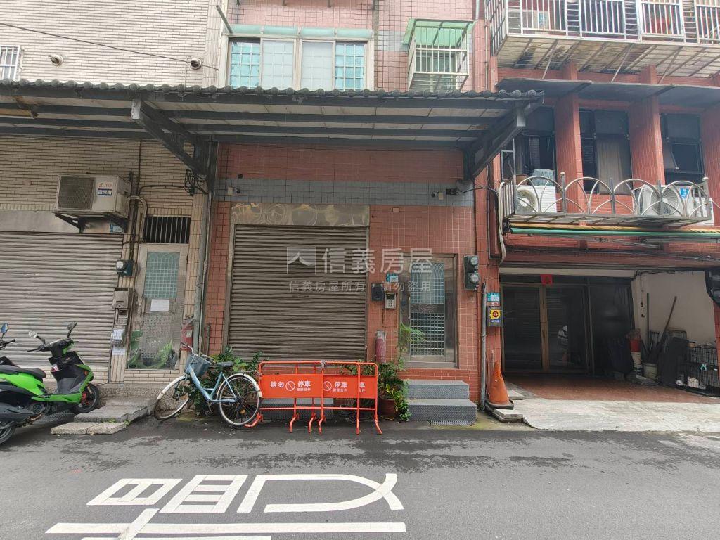 雙面通達◆聚金透店房屋室內格局與周邊環境