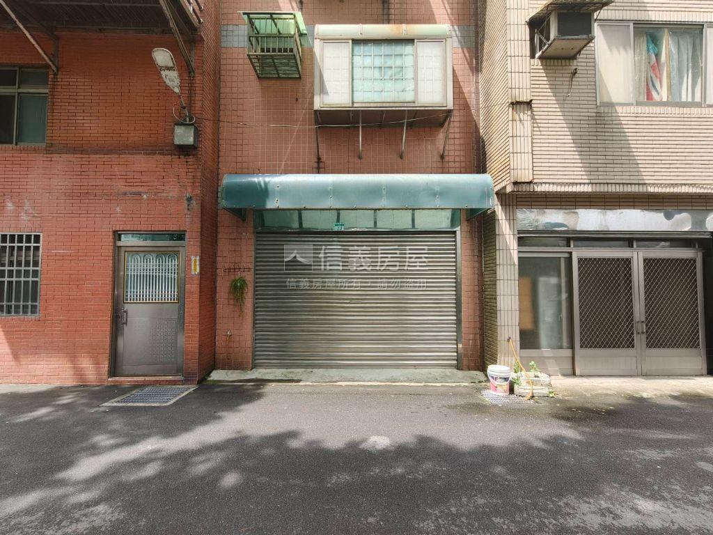 雙面通達◆聚金透店房屋室內格局與周邊環境