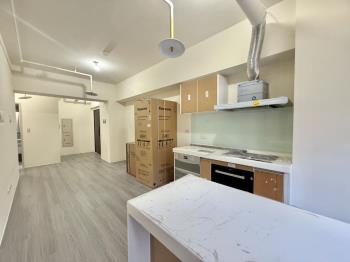 單坪約５３萬站前新銳３房