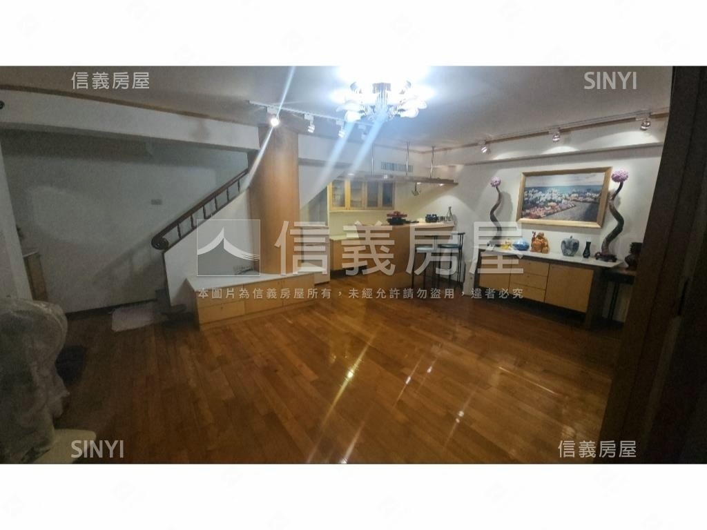士東１樓大空間漂亮美宅房屋室內格局與周邊環境