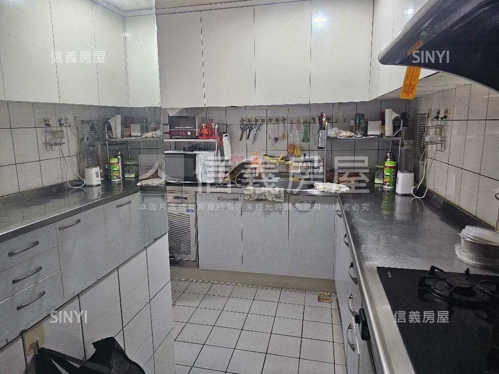 士東１樓大空間漂亮美宅房屋室內格局與周邊環境