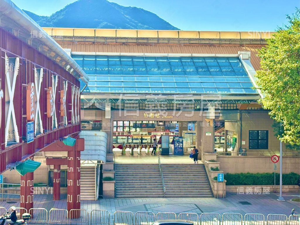 絕美河景精裝捷運宅房屋室內格局與周邊環境