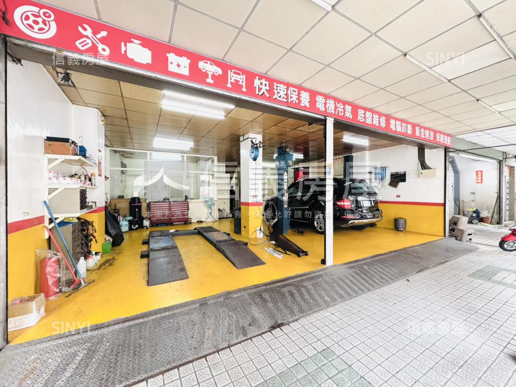 稀有大面寬金鑽店面房屋室內格局與周邊環境