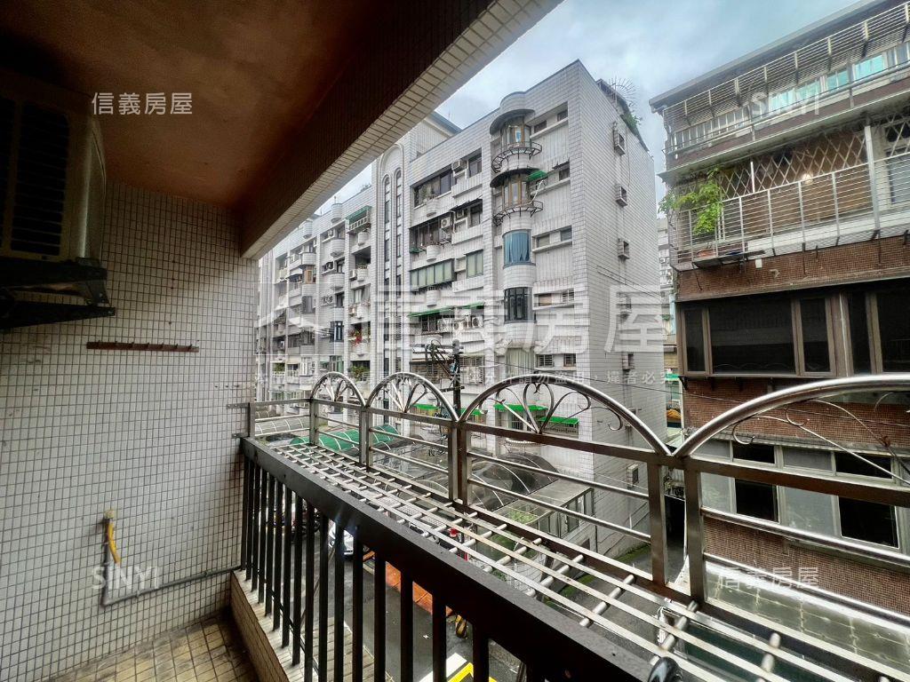 獨家捷運後山埤國泰大四房房屋室內格局與周邊環境