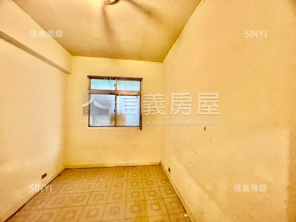 獨家捷運後山埤國泰大四房房屋室內格局與周邊環境