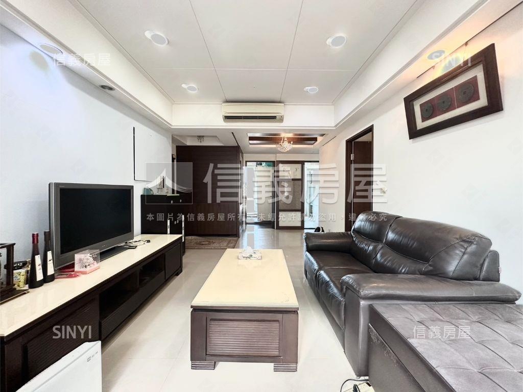 誠意出售高樓電梯房屋室內格局與周邊環境