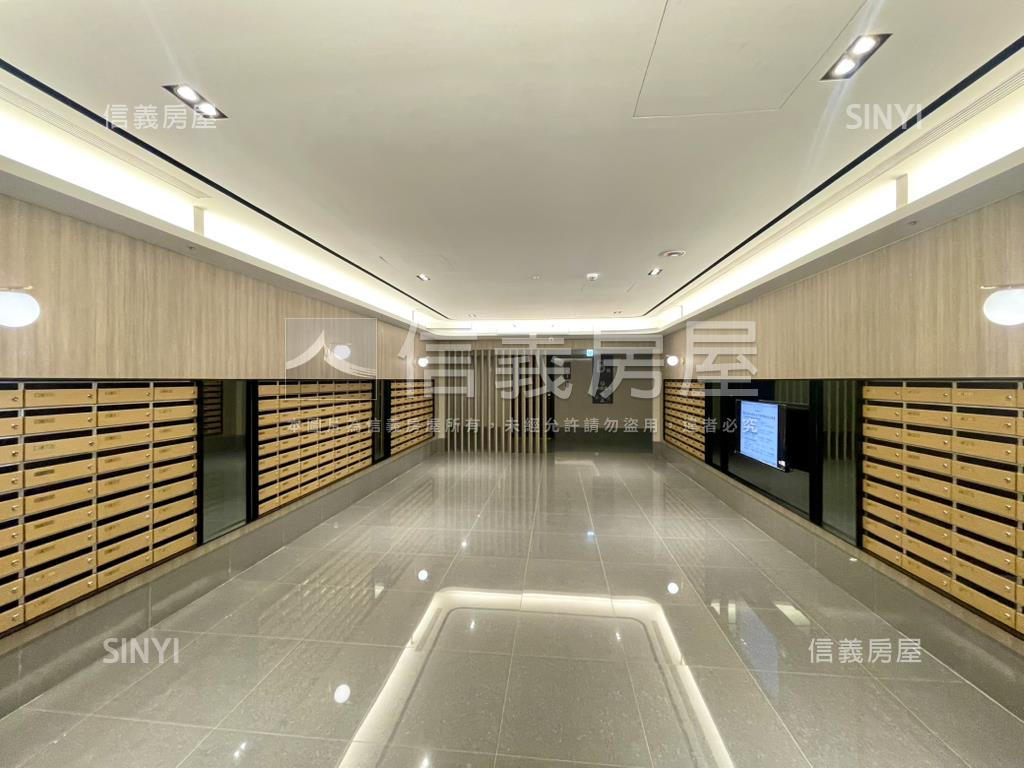 遠雄幸福成頂樓兩房平車房屋室內格局與周邊環境