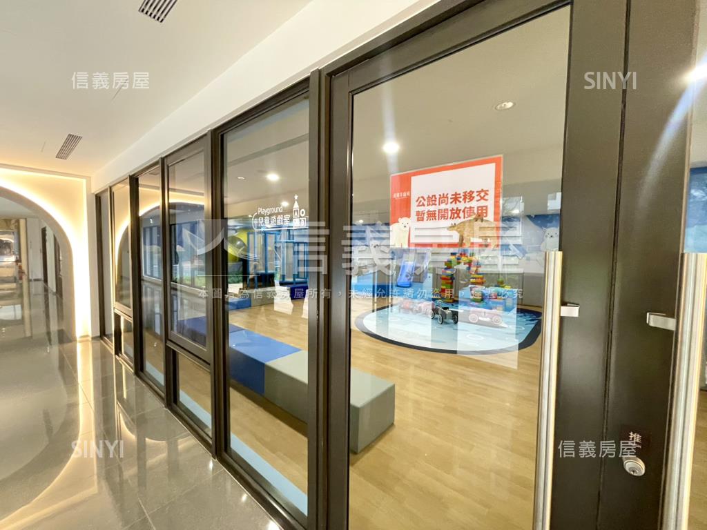 遠雄幸福成頂樓兩房平車房屋室內格局與周邊環境