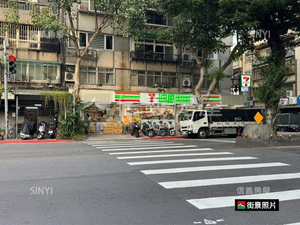 民生麗都機械車位２房屋室內格局與周邊環境
