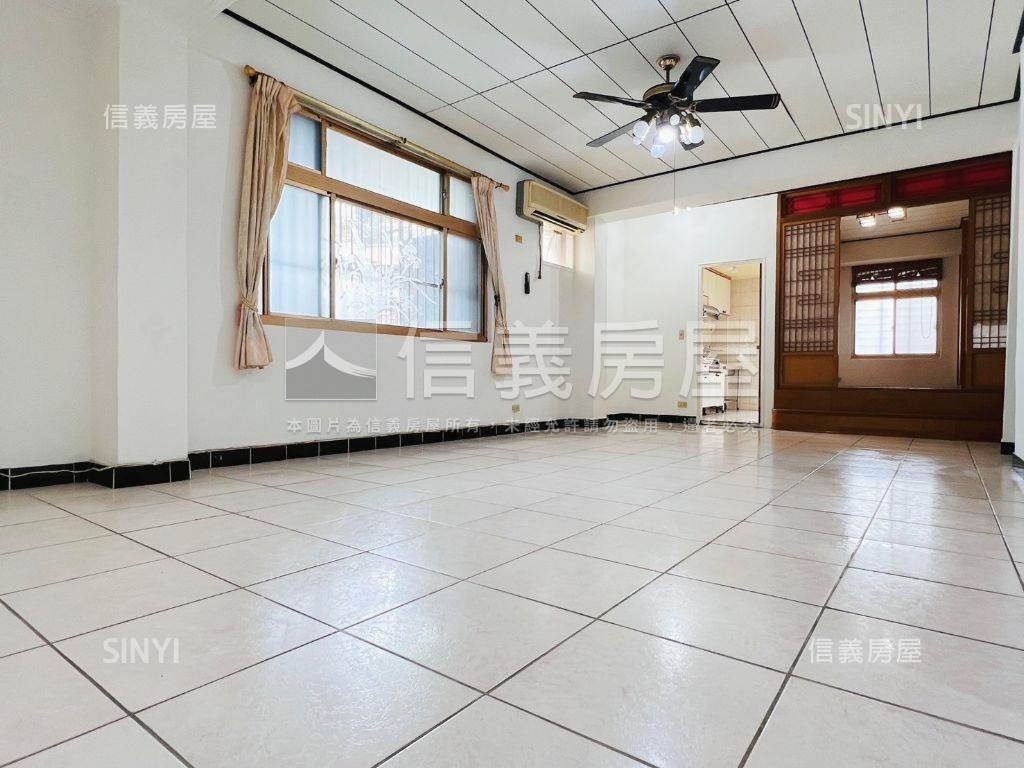 宜景二樓華廈大三房房屋室內格局與周邊環境