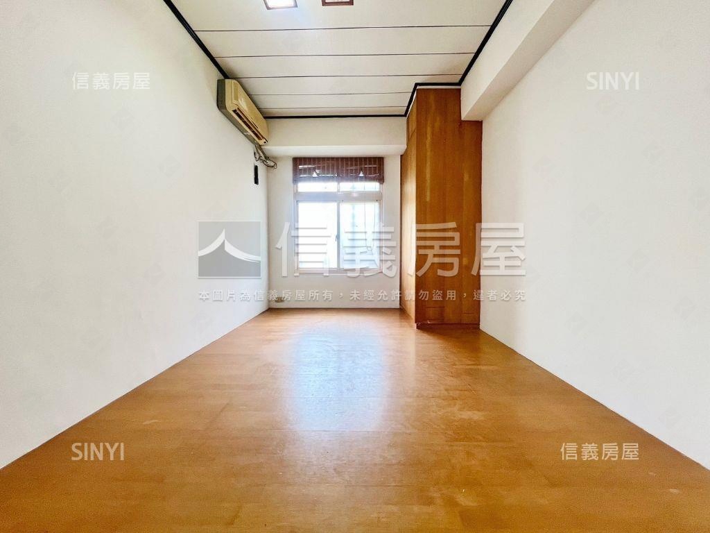 宜景二樓華廈大三房房屋室內格局與周邊環境